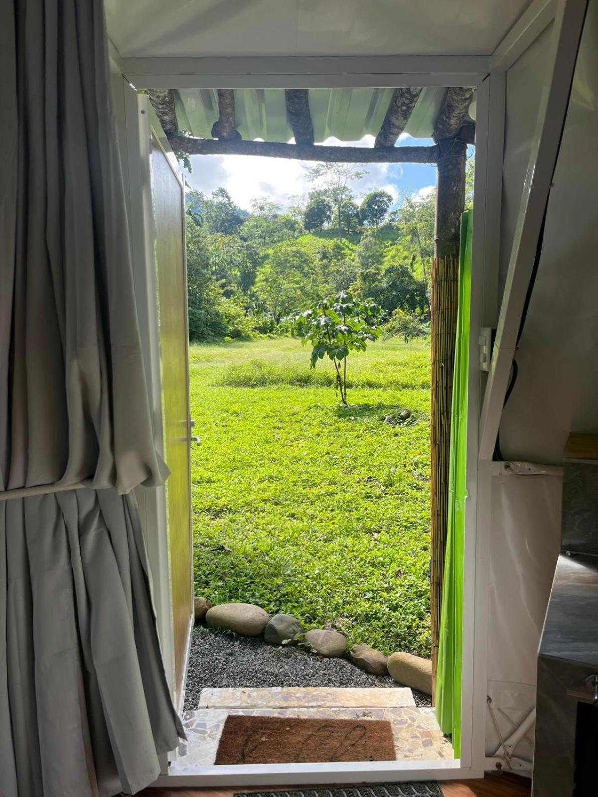 La Comarca River Glamping Dome Near Nationalpark Manuel Antonio Zimmer foto