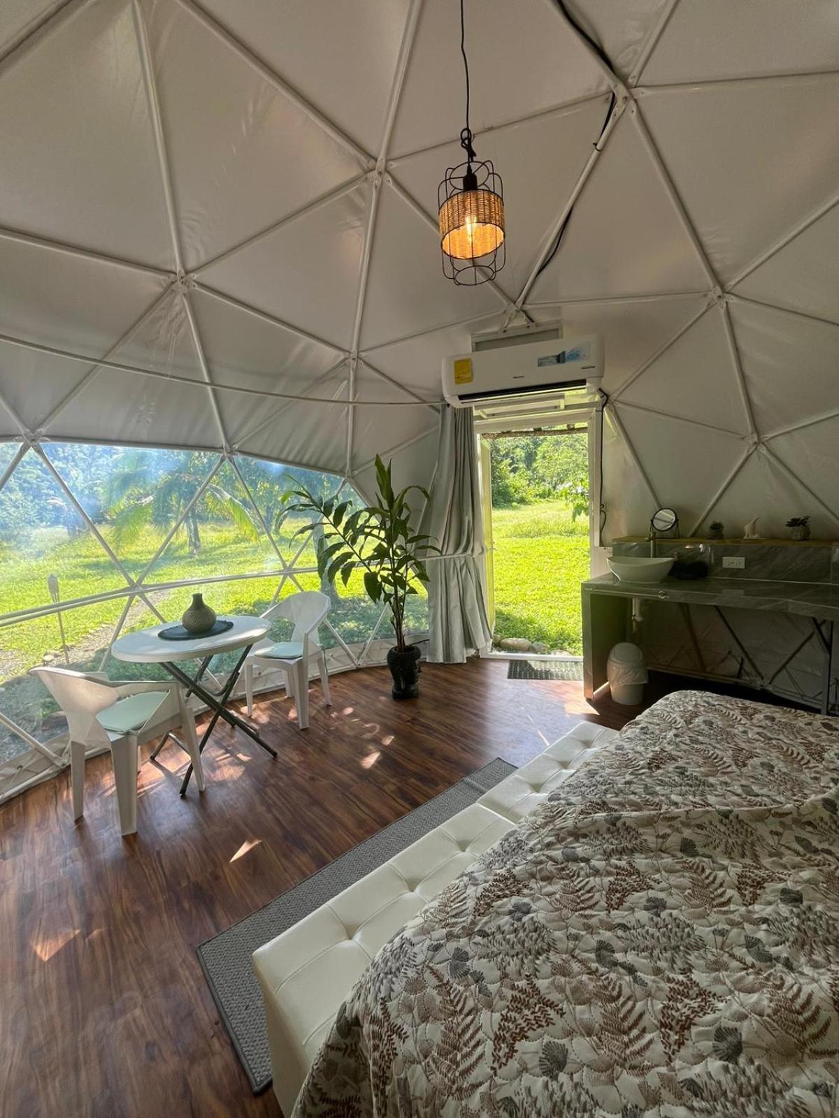 La Comarca River Glamping Dome Near Nationalpark Manuel Antonio Exterior foto